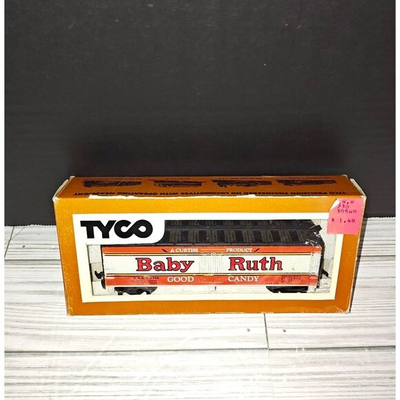 TYCO HO Scale "Baby Ruth" Billboard Reefer Freight Train Box Car 355 C - Picture 1 of 9